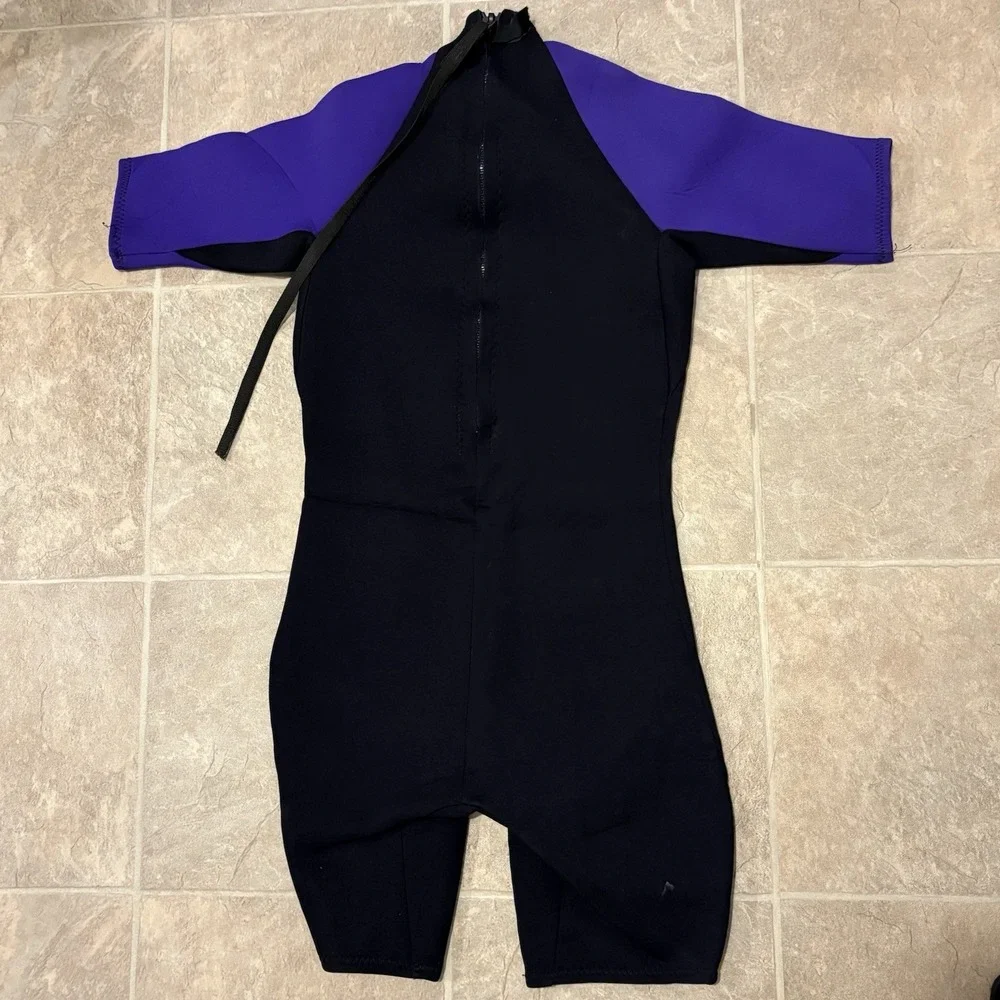 Gladiator Wetsuit Adult Medium Black Purple Shorty Spring Suit Neoprene USA Made